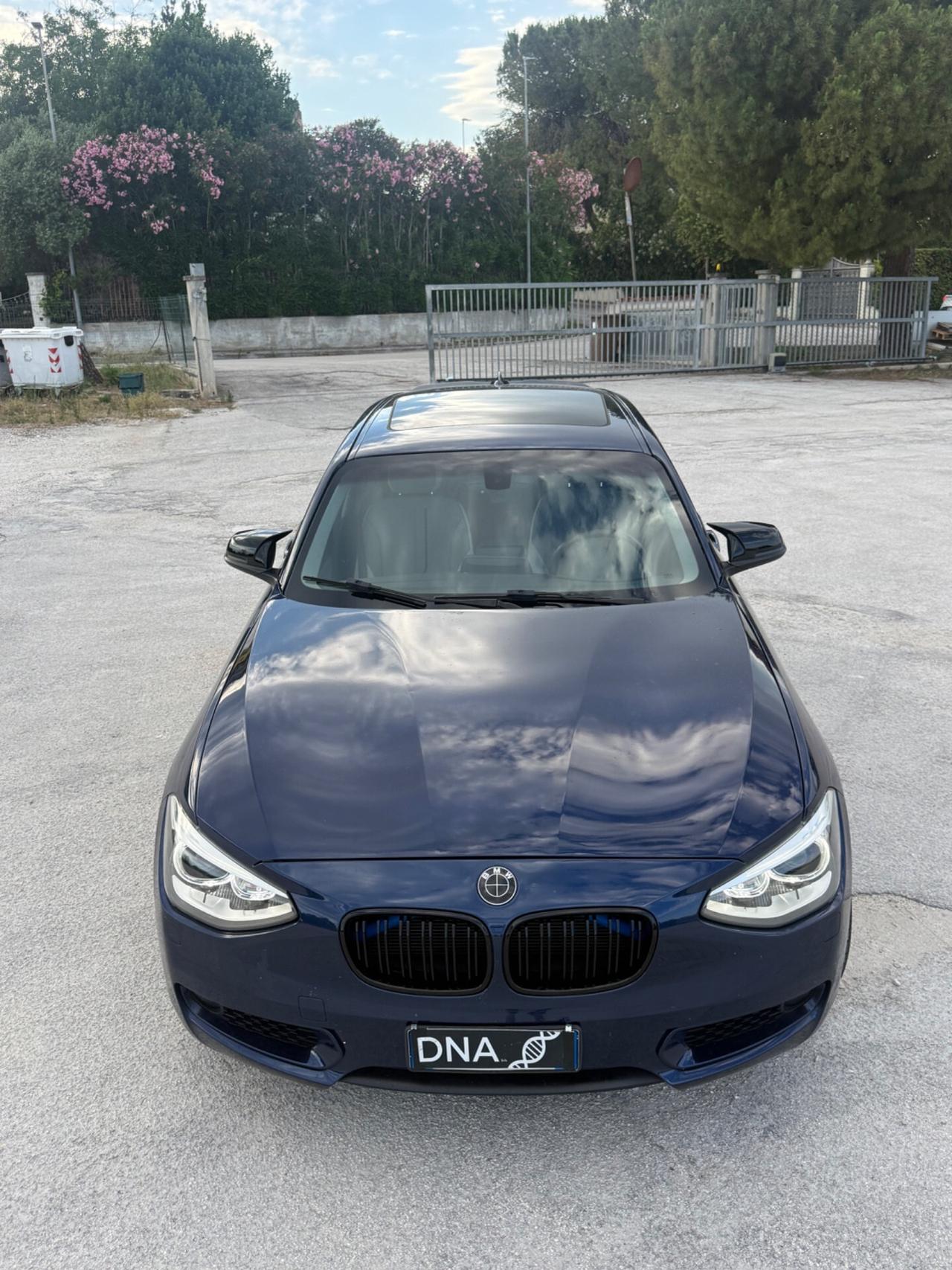 Bmw serie1 2.0 118D Tetto apribile fari Led bi-xenon