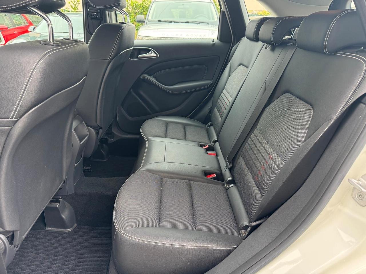 Mercedes-benz B 200 CDI Automatic Premium
