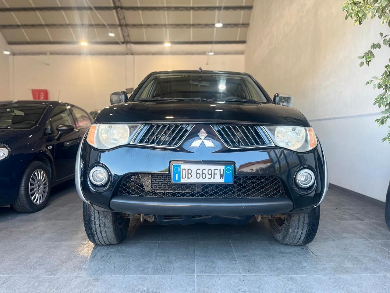 MITSUBISHI L200 2.5 4X4 136CV DOUBLE CAB INTENSE+HARDTOP