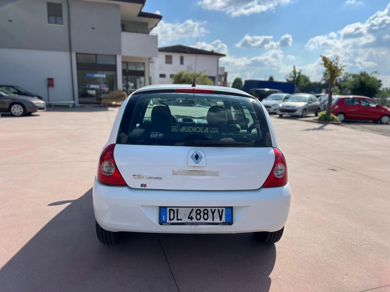 Renault Clio Storia 1.2 5 porte GPL Confort