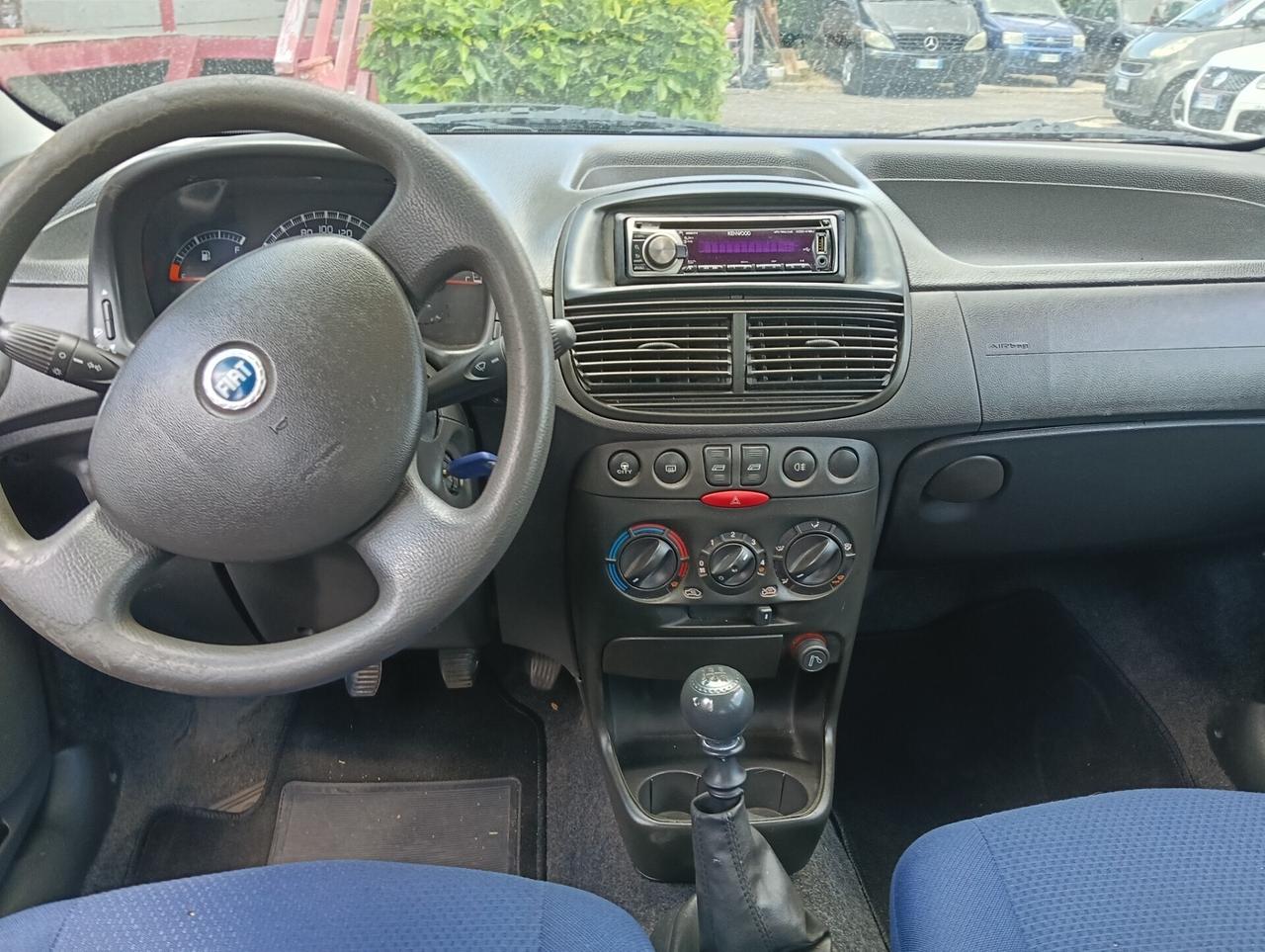 Fiat Punto 1.2i cat 5 porte ELX