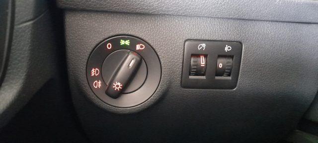 VOLKSWAGEN Caddy 2.0 TDI 122 CV 4Motion Furgone