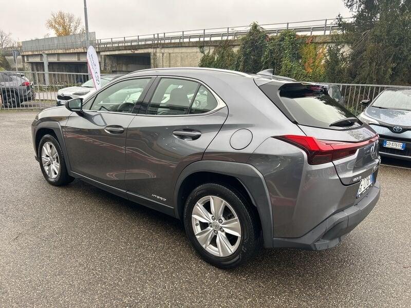 Lexus UX Hybrid Business