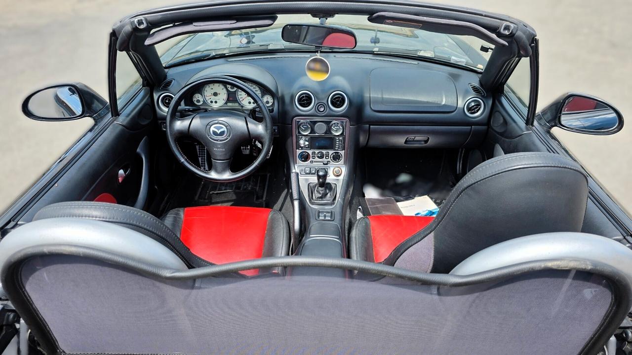 Mazda MX-5 1.8i 16V cat Challenge