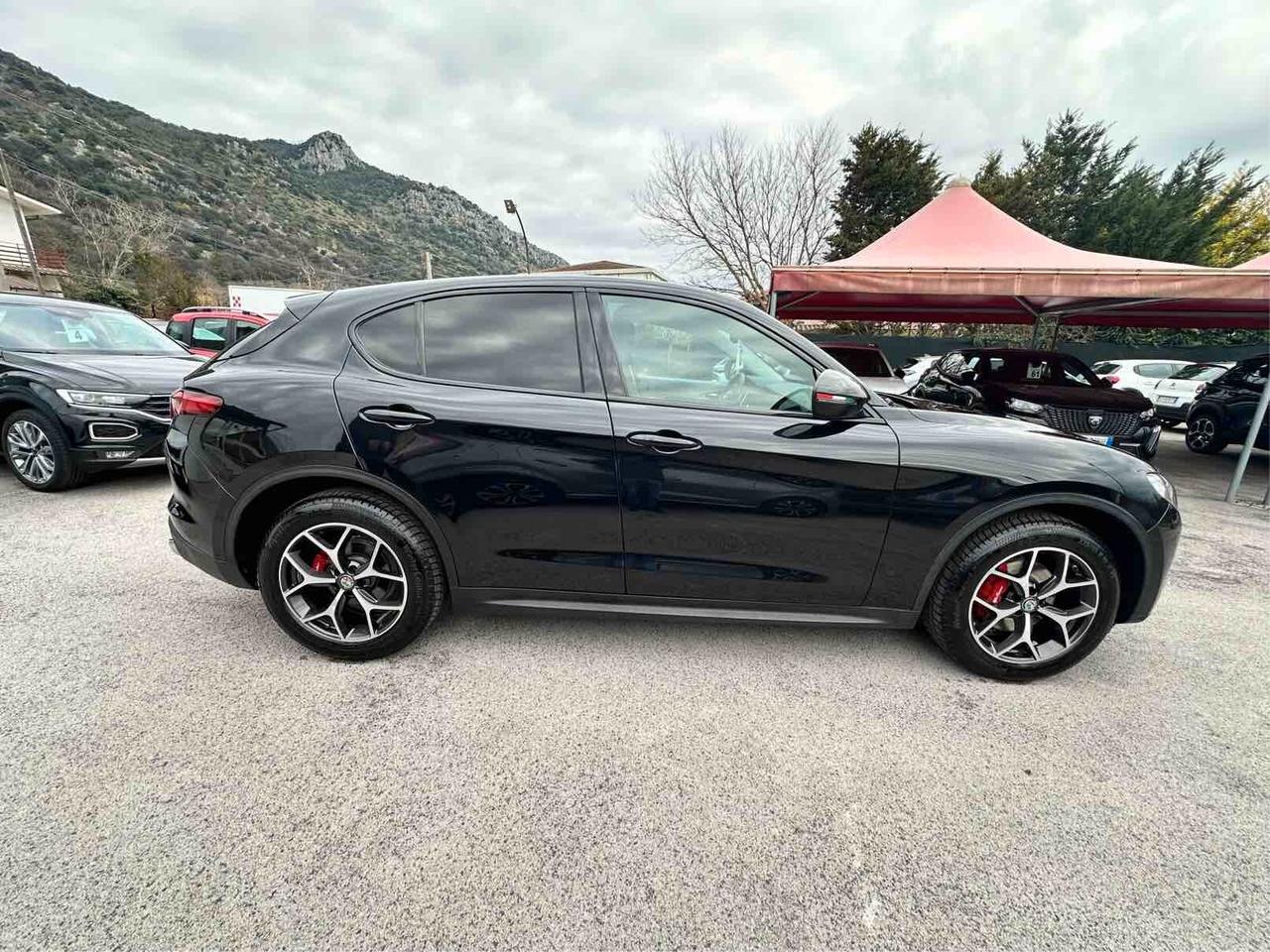 Alfa Romeo Stelvio 2.2 Turbodiesel 210 CV AT8 Q4 Executive