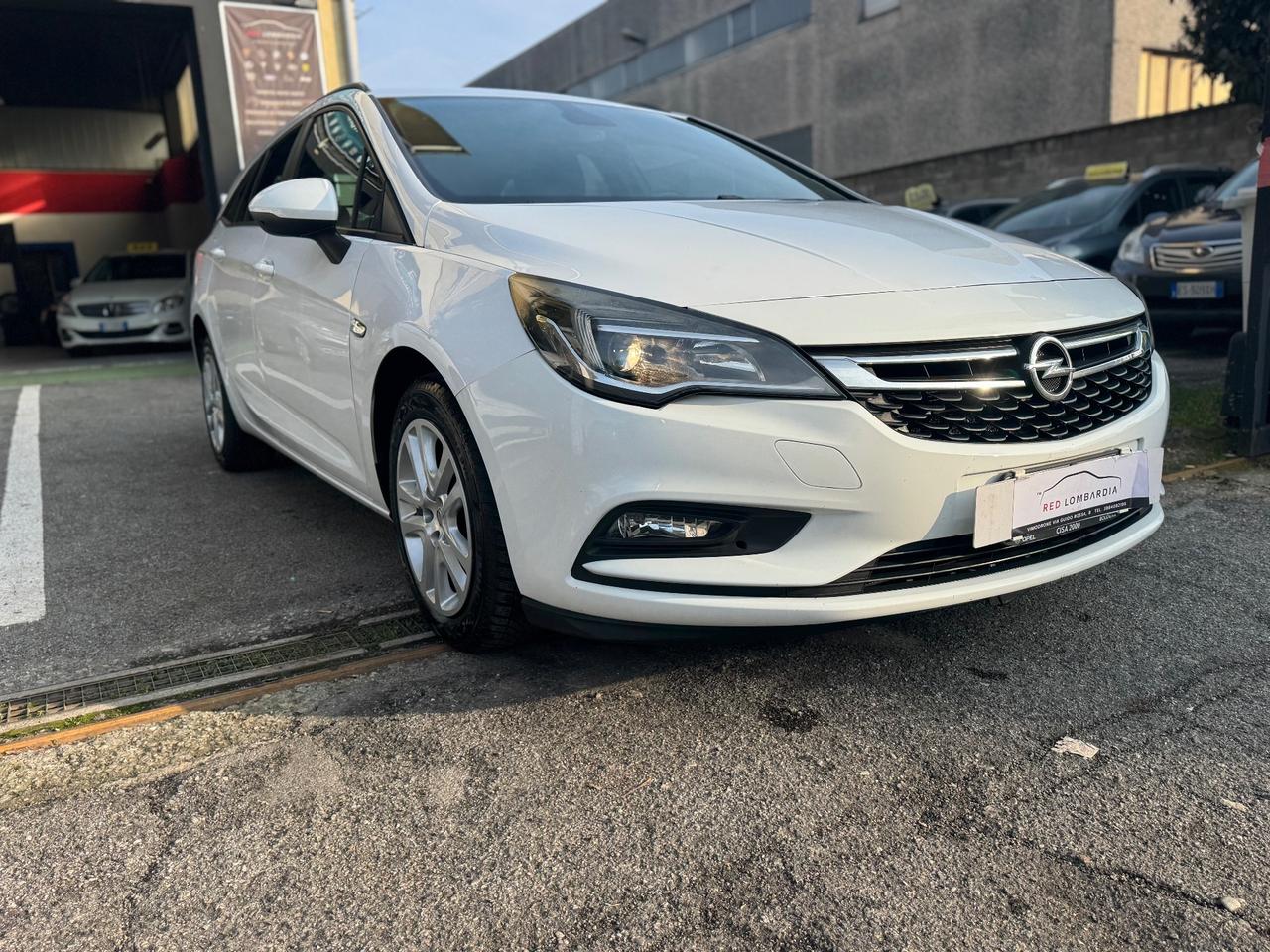 Opel Astra 1.6 CDTi 110CV Start&Stop 5 porte Business
