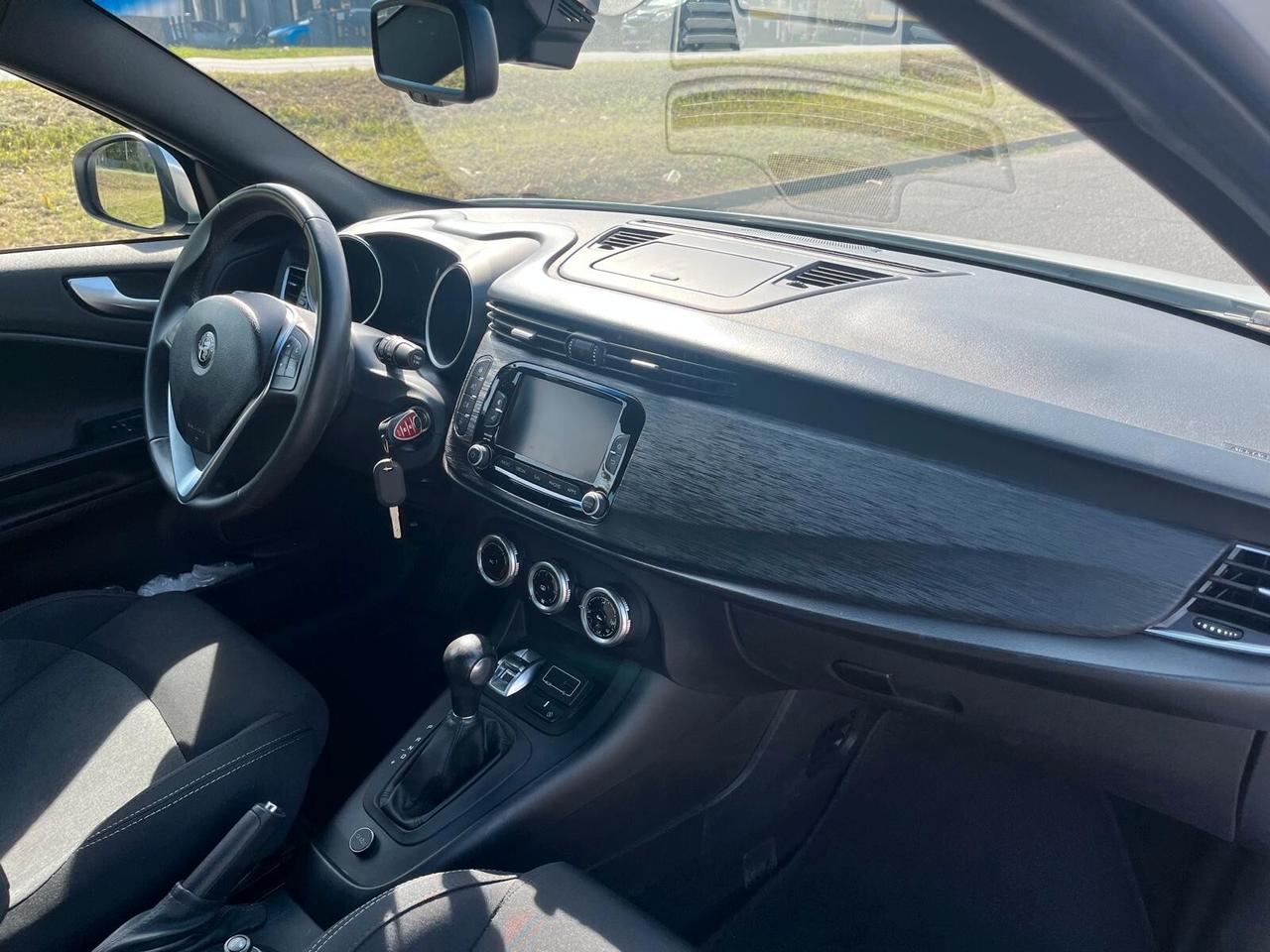 Alfa Romeo Giulietta 1.6 JTDm TCT 120 CV