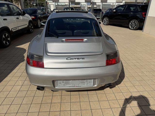 PORSCHE 996 911 Coupe
