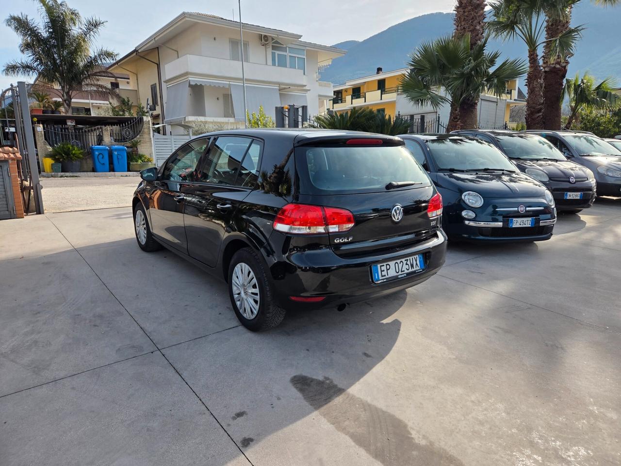 Volkswagen Golf Business 1.6 TDI 5p. Highline - 2013