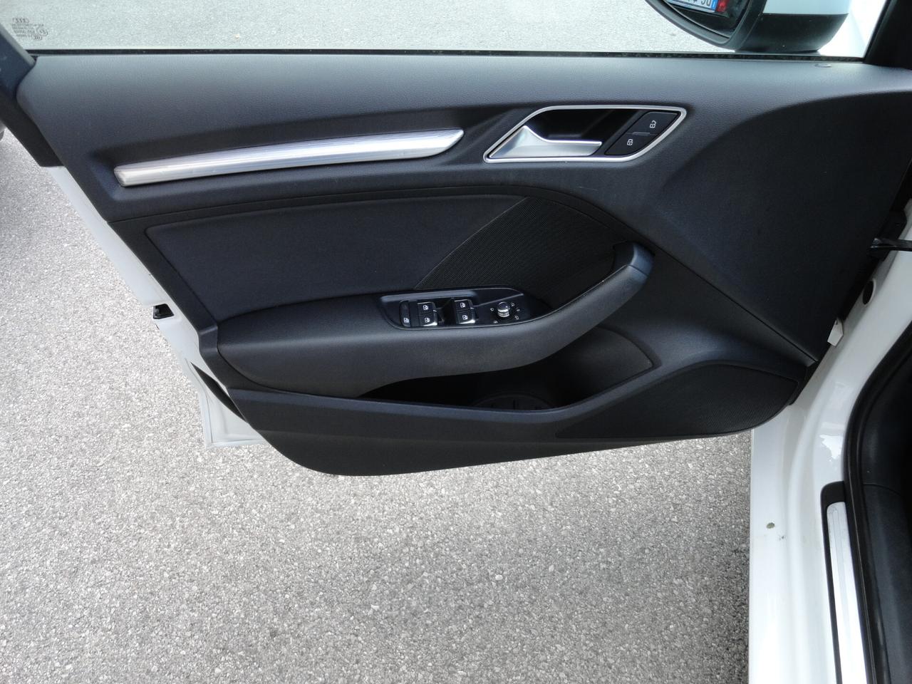 Audi A3 Sedan 2.0 TDI Sport Manuale 6M. "Garanzia 24 Mesi"