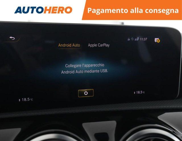 MERCEDES-BENZ A 180 Automatic Premium