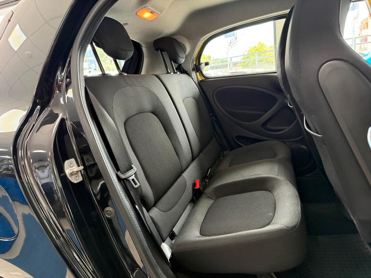 Smart ForFour 70 1.0 Passion