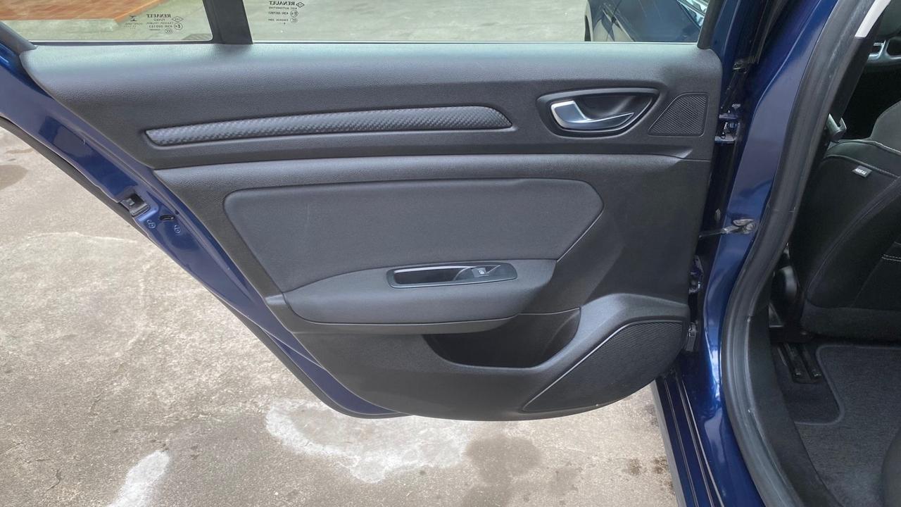 Renault Megane Mégane Sporter Blue dCi 115 CV EDC autocarro