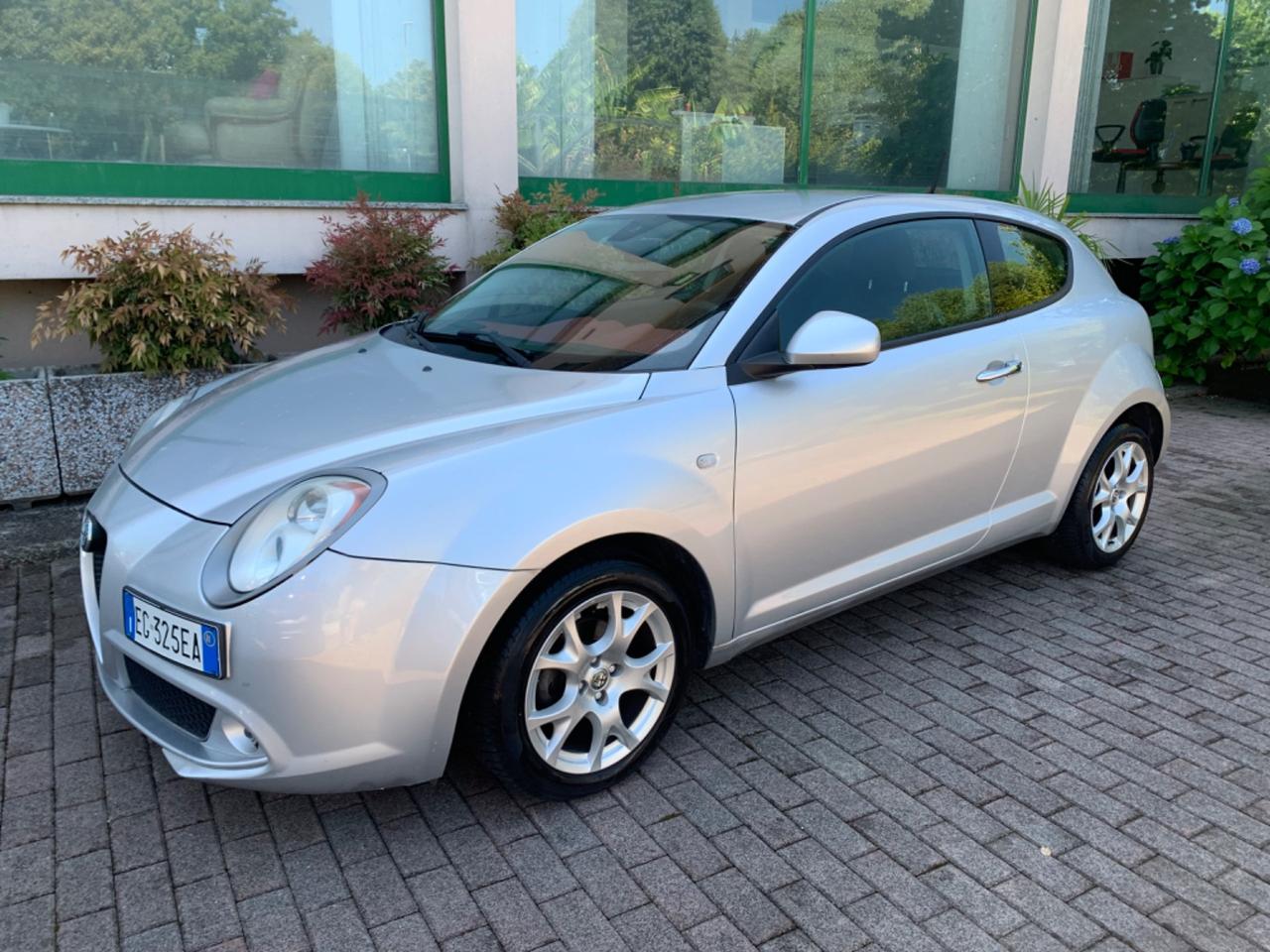 Alfa Romeo MiTo 1.4 78 CV Distinctive Sport Pack