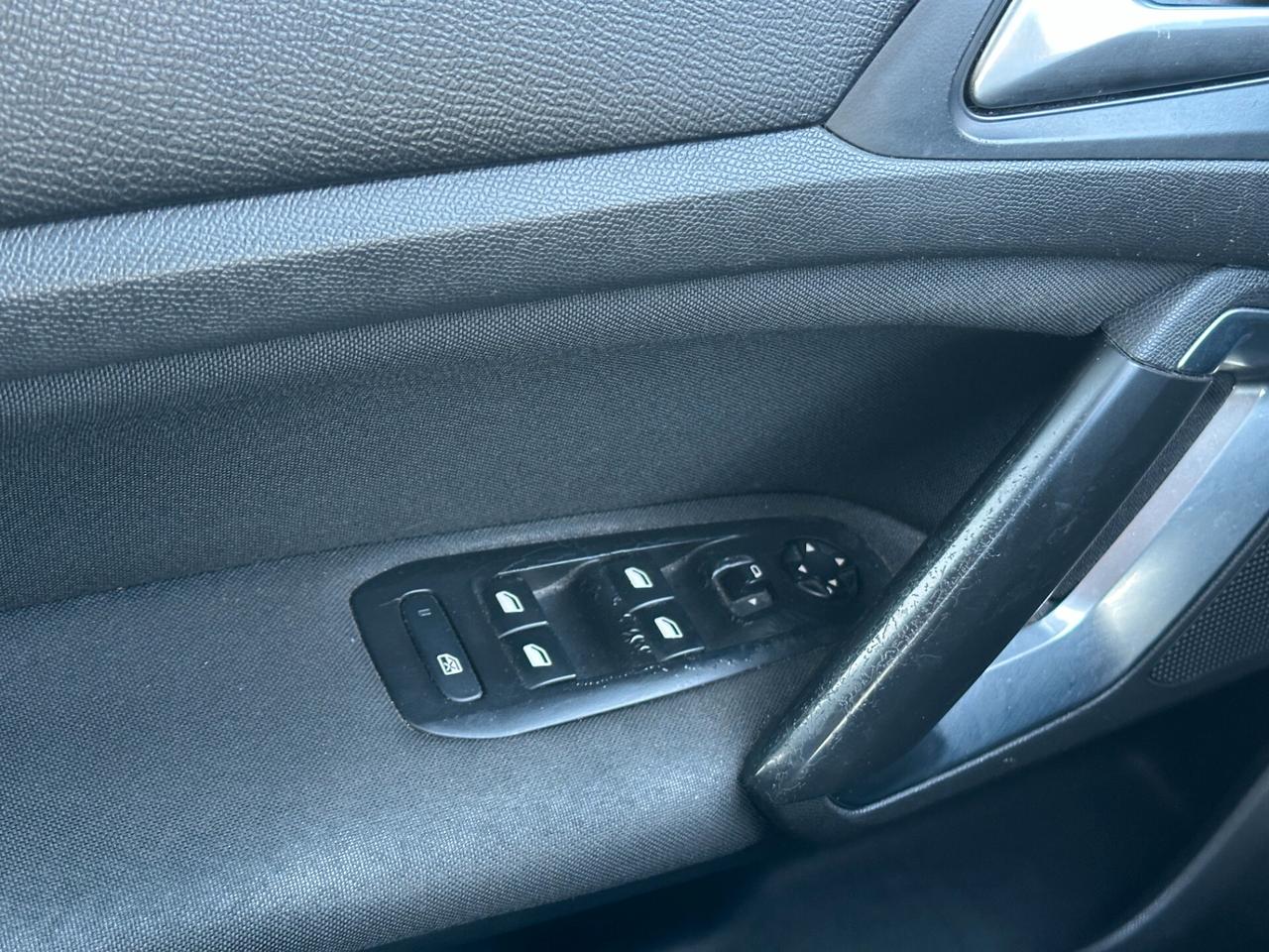 Peugeot 308 BlueHDi 100 S&S SW Business