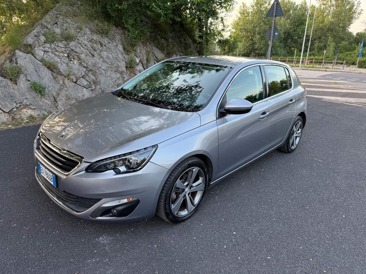 Peugeot 308 PureTech Turbo 130 S&S Allure