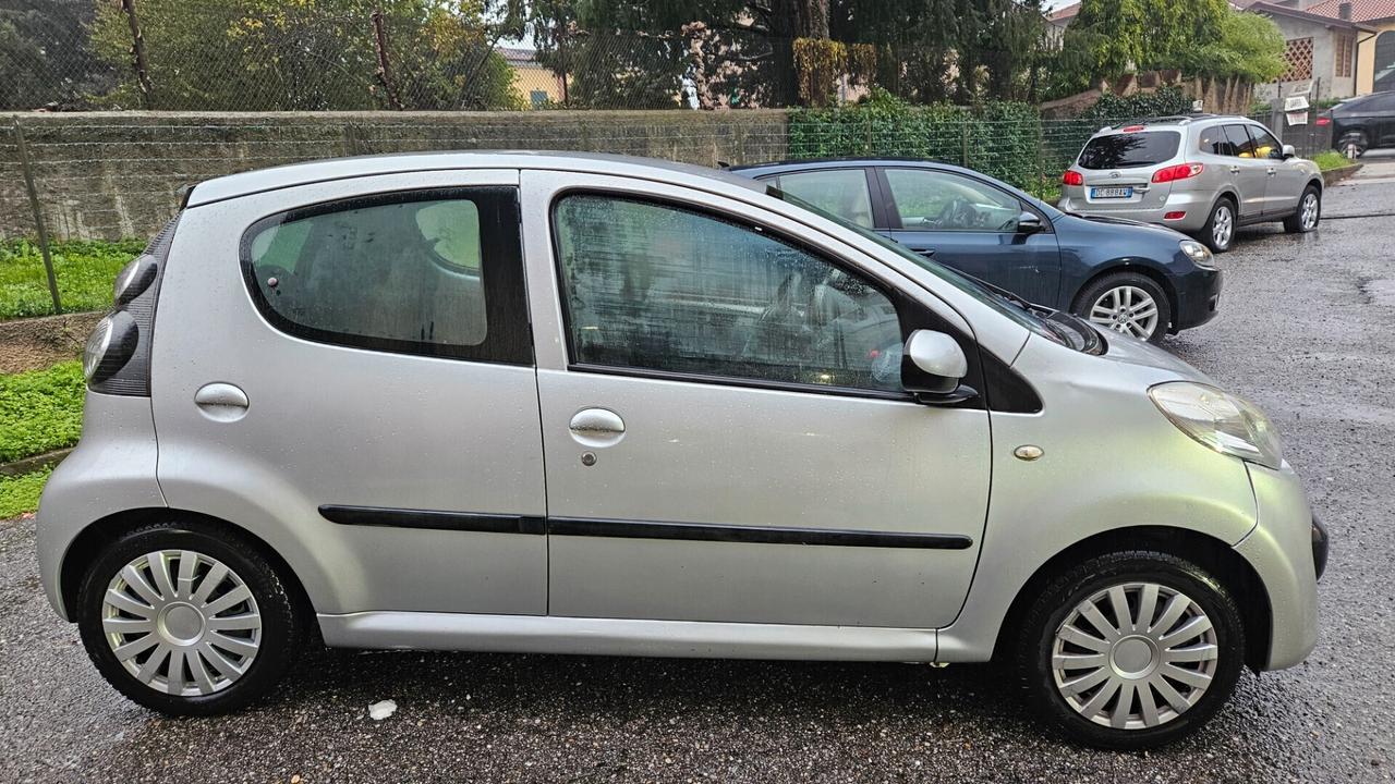 Toyota Aygo = Citroen C1 1.0 5p Ottima ! NO X NEOPATENTATI