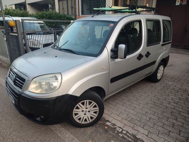 FIAT DOBLO 2007 A METANO DI CASA POCHI KM NUOVO
