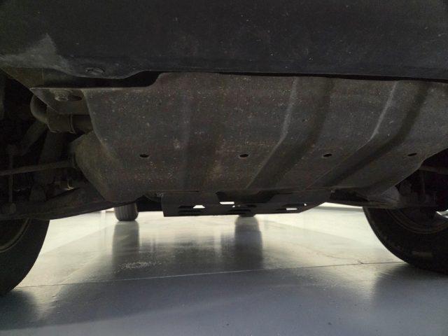 ISUZU D-Max 2.5 TD cat 4WD Pick-up SERVICE ISUZU