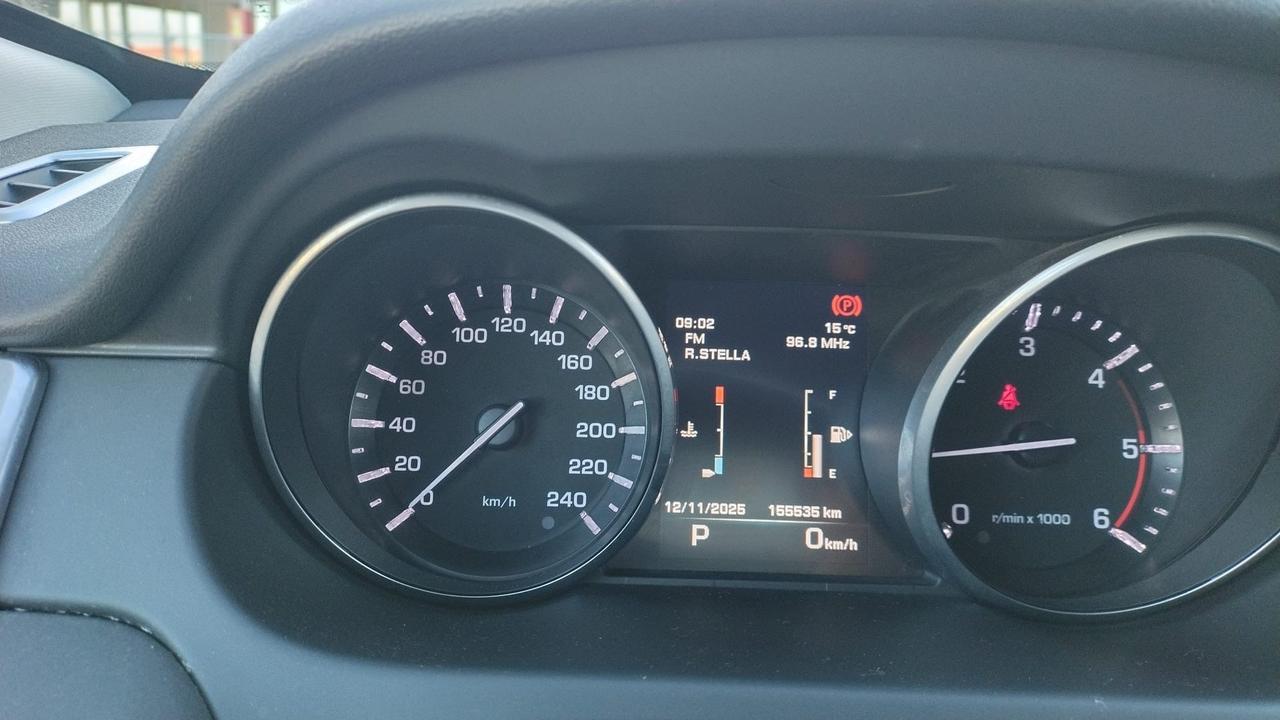 Land Rover Discovery Sport 2.0 TD4 150 CV HSE Luxury