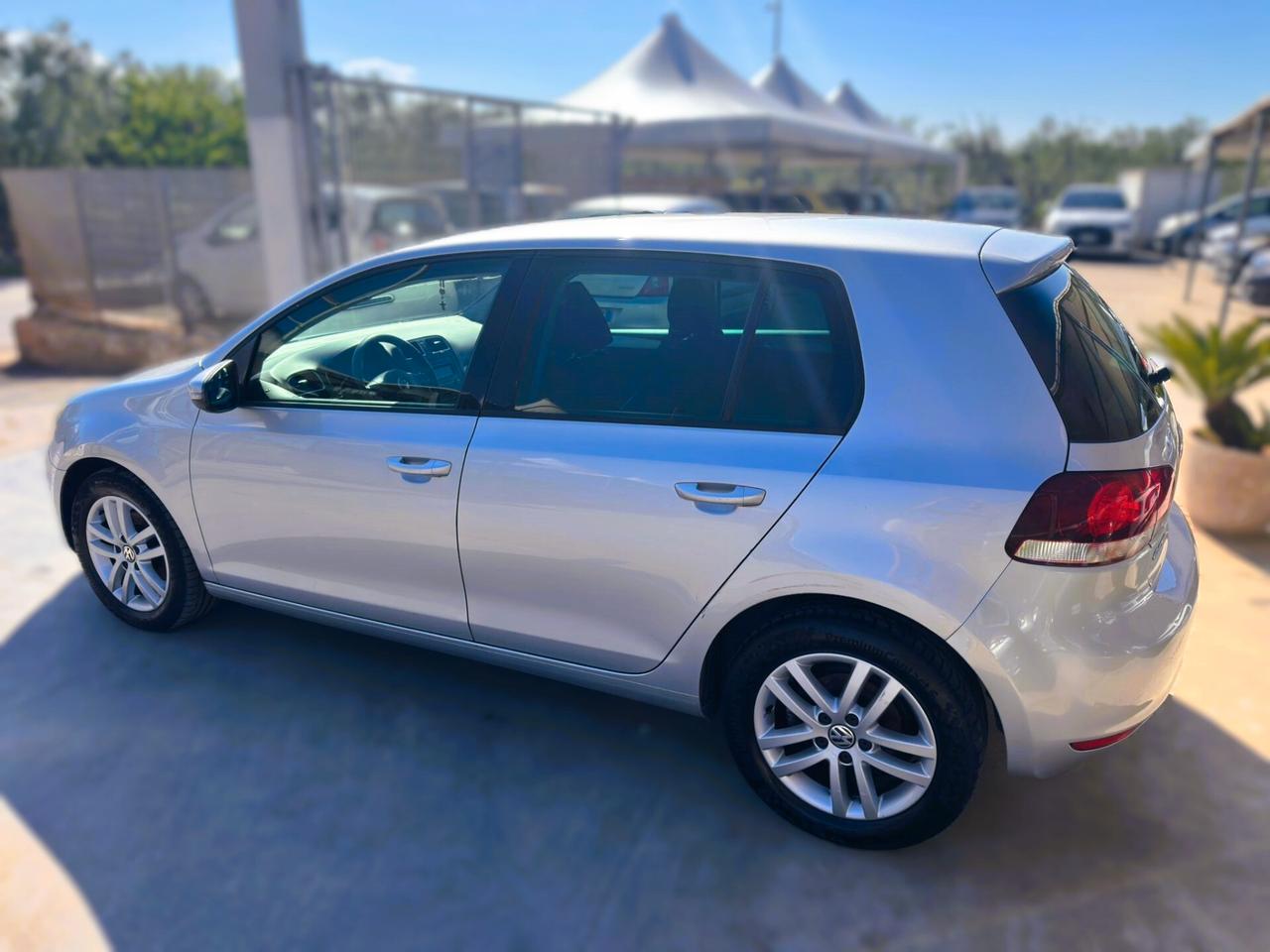 Volkswagen Golf 1.6 TDI DPF 5p. Highline