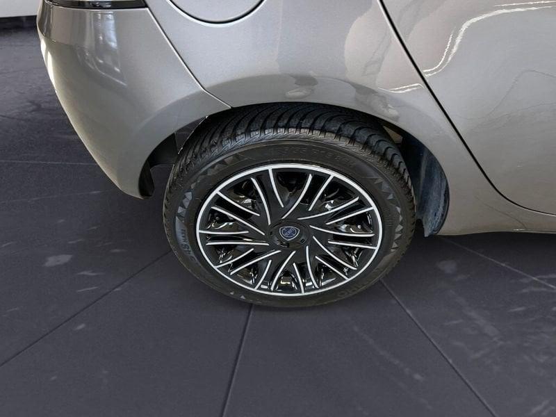 Lancia Ypsilon 3ª serie 1.2 69 CV 5 porte GPL Ecochic Gold