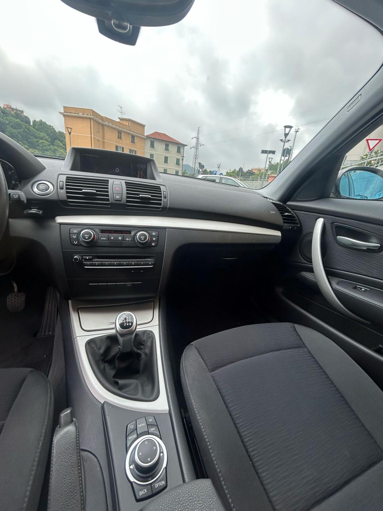 Bmw 118 118i cat 5 porte Futura