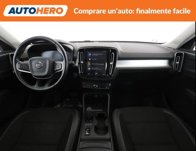 VOLVO XC40 D4 AWD Geartronic Momentum