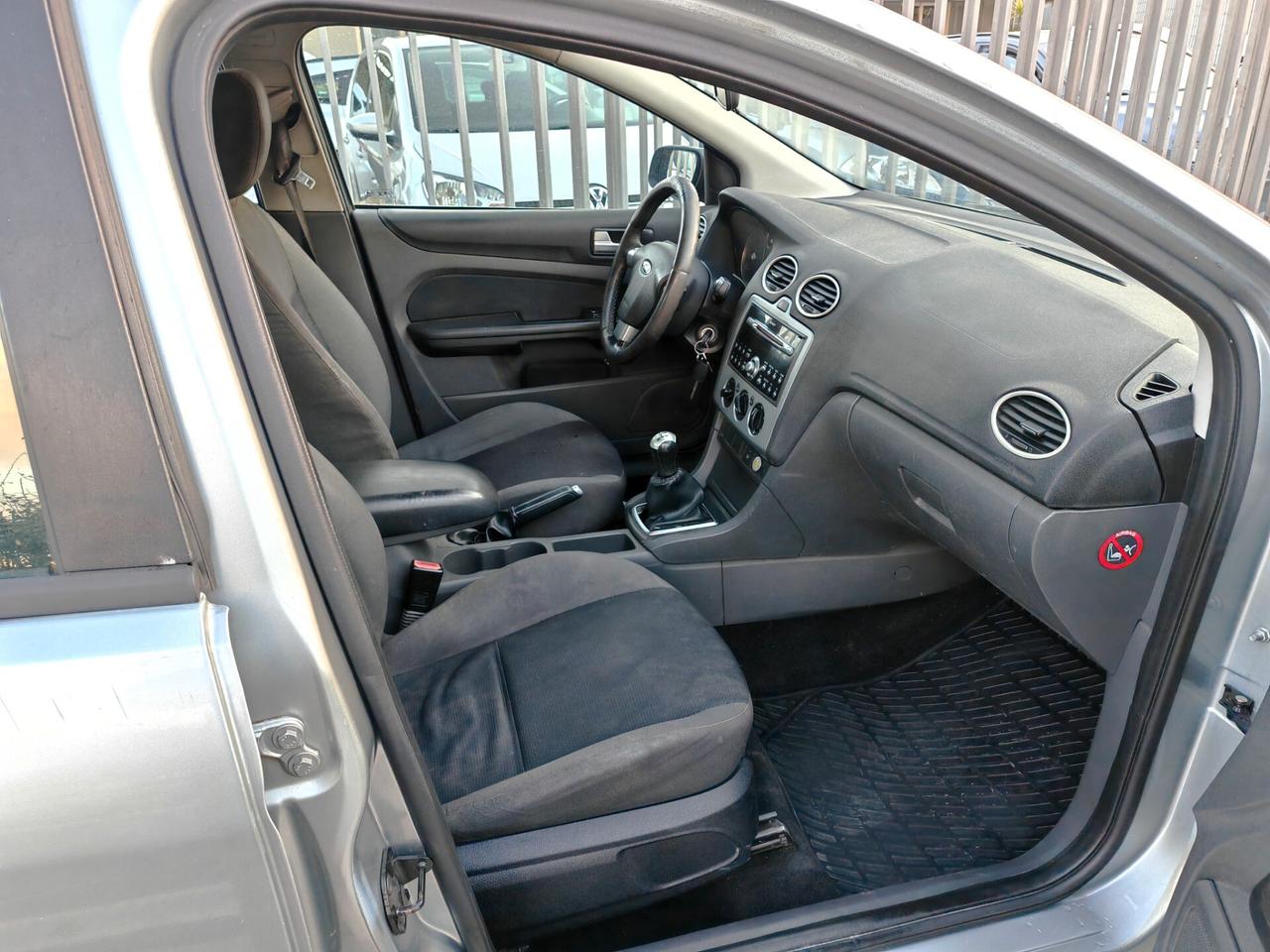 Ford Focus 5p 1.6 tdci LE 90cv