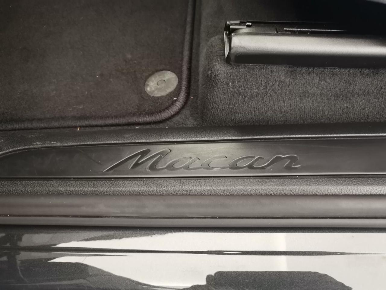 Porsche Macan 2.0 PDK