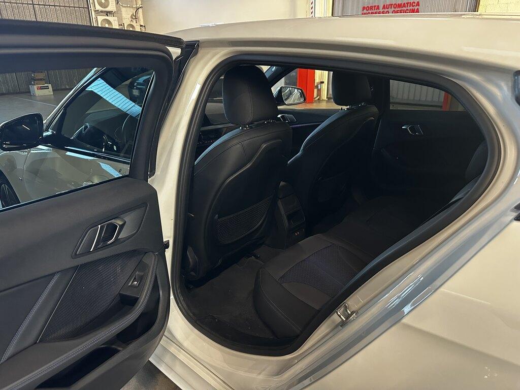 BMW Serie 1 5 Porte 118 d SCR Msport Steptronic