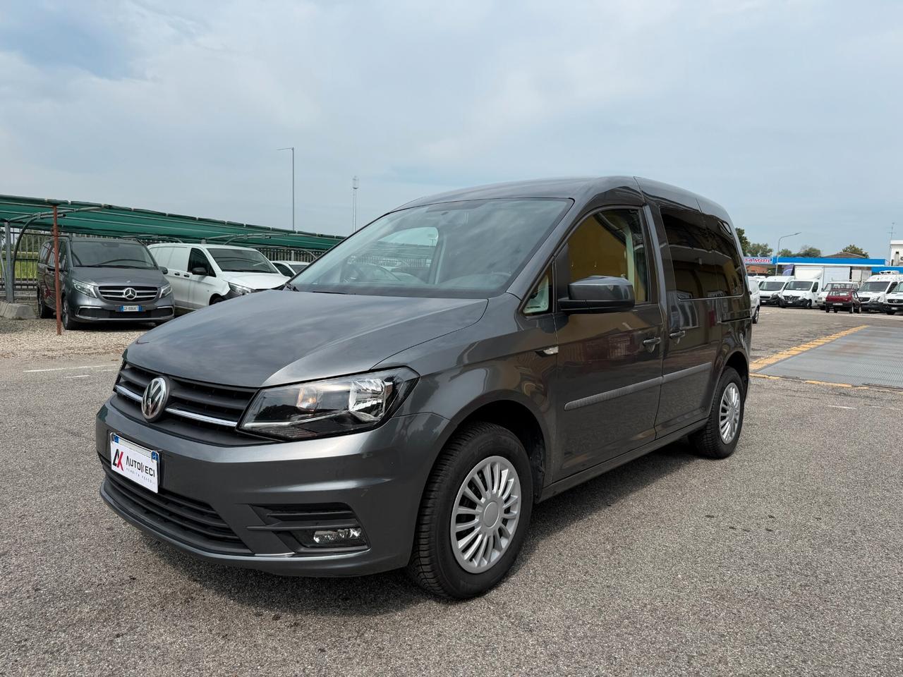 Volkswagen Caddy 2.0 TDI 102CV - AUTOMATICA - N1