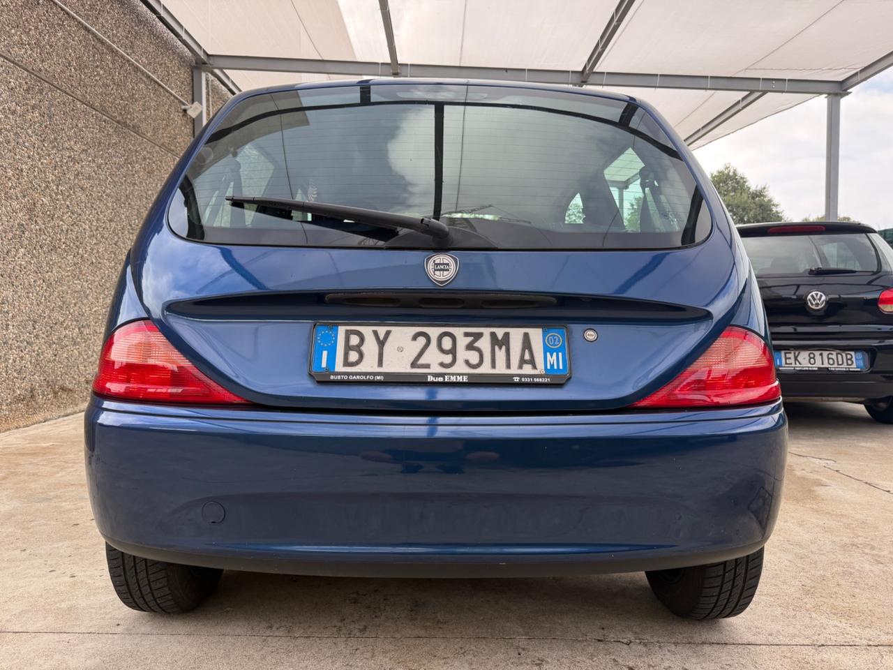 LANCIA Y ELEFANTINO 1.2 BENZINA CLIMA FUNZIONATE