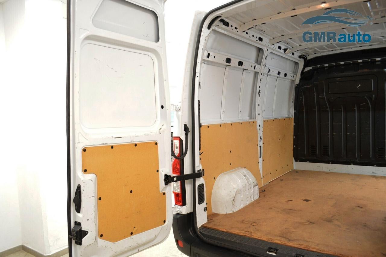 Nissan Interstar 35 2.3 dCi 135CV PM-TM Acenta Furgone.