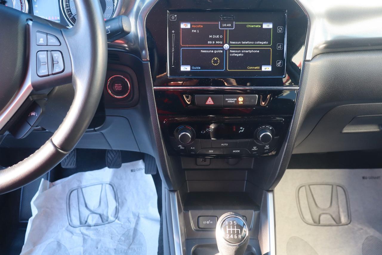 Suzuki Vitara 1.4 Hybrid Top