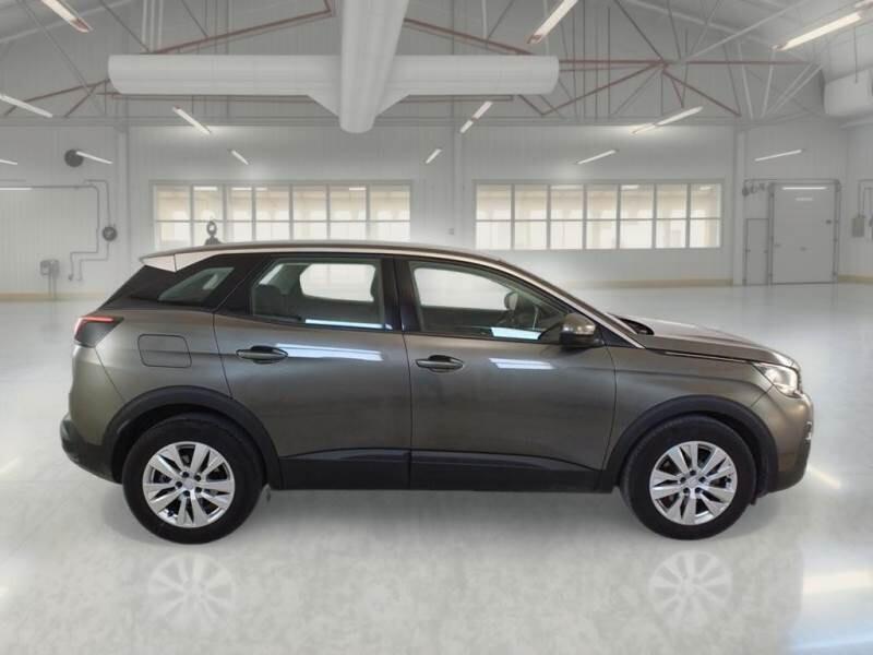 Peugeot 3008 BlueHDi 130 S&S EAT8 Business