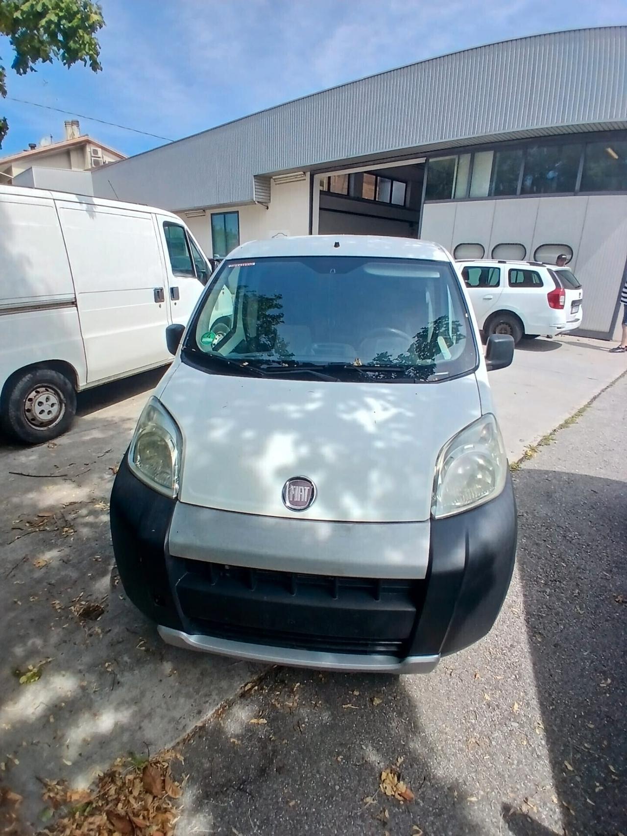 FIAT FIORINO 1.3 MULTIJET MODELL 2011 GANCIO DI TRAINO MODELL 2010