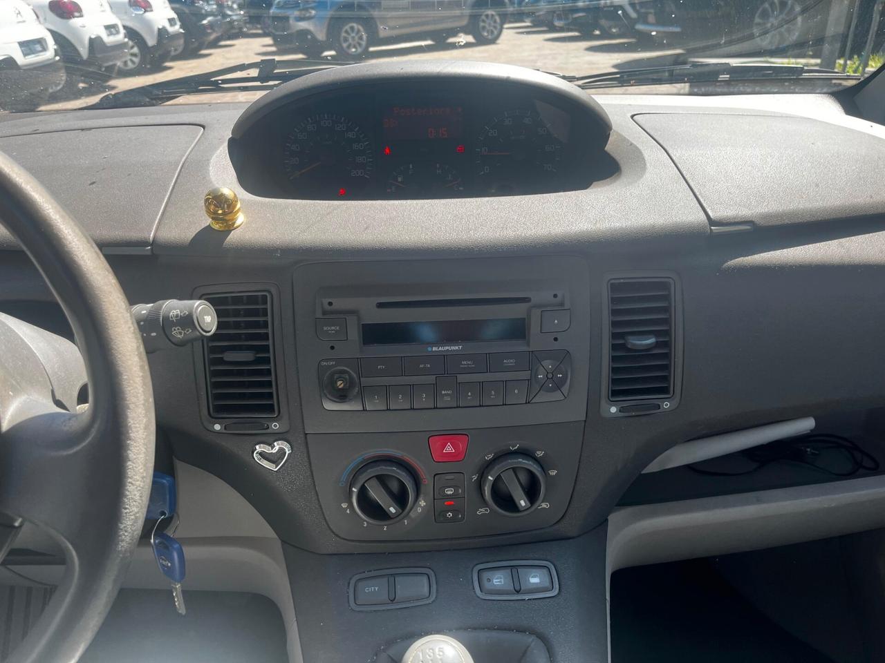 Fiat Idea 1.4 16V Active