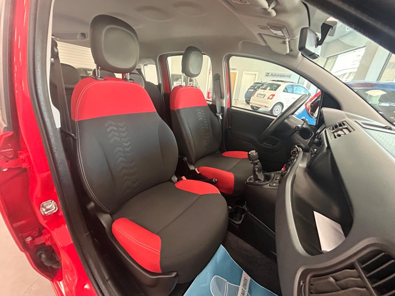 Fiat Panda Lounge 1.2 benzina 69cv 2019 km 91000