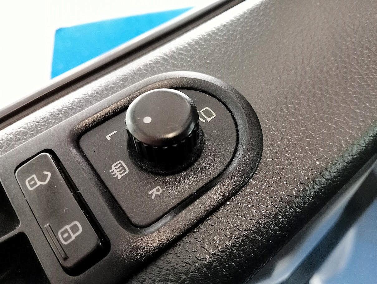 Volkswagen T5 Multivan 2.0 TDI DSG DOPPIA PORTA LATERALE PORTABICI