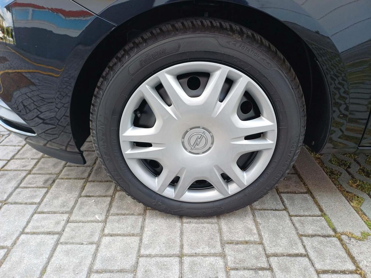 Opel Corsa 1.2 5 porte Innovation