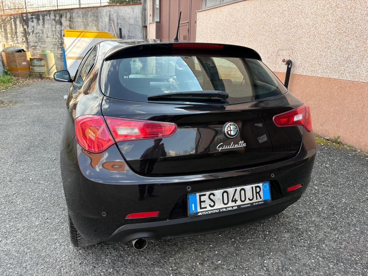 Alfa Romeo Giulietta 1.6 JTDm-2 105 CV Distinctive