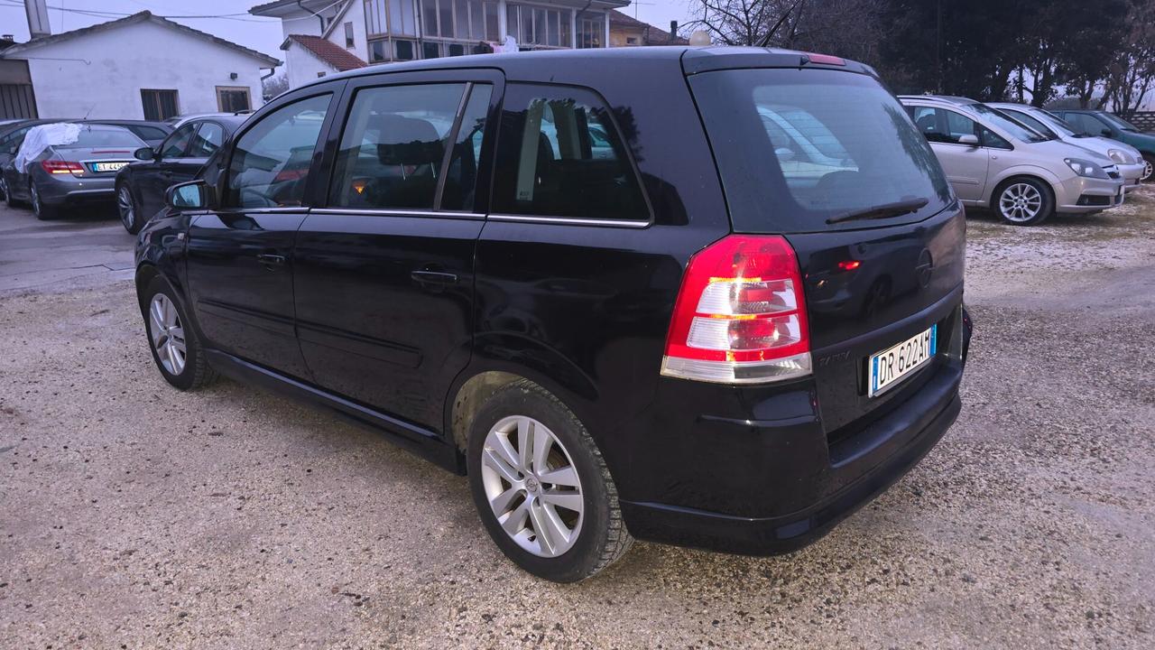 Opel Zafira 1.8 gpl gas gas economico