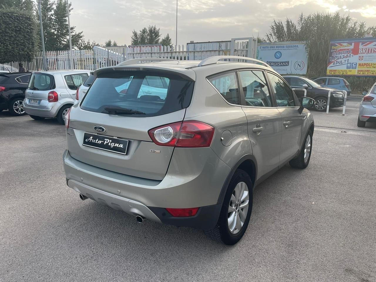 Ford Kuga 2.0 TDCi 136 CV 4WD Titanium DPF Gancio traino