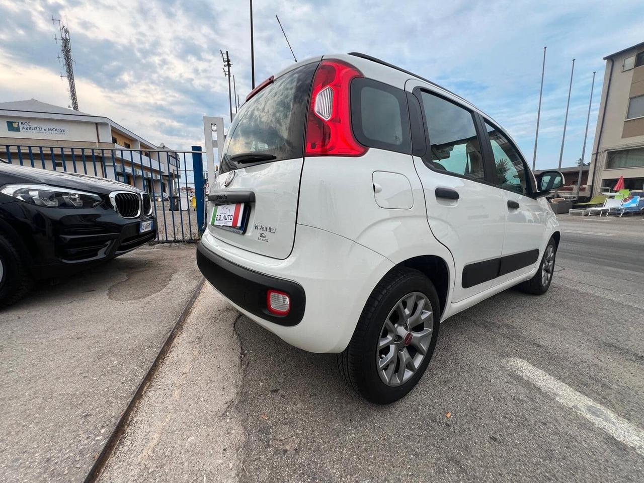 FIAT PANDA HYBRID VETTURA CON SOLI 35000KM UNICO PROPRIETARIO