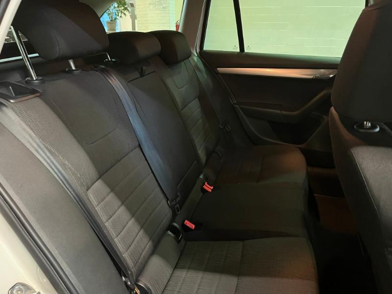 SKODA Octavia 1.4 TSI Wagon Elegance