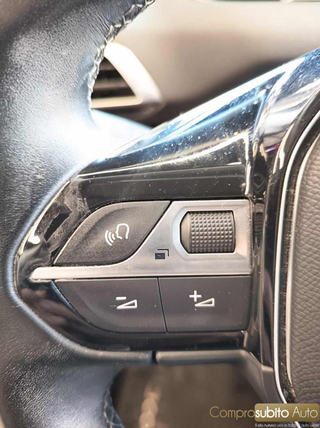 PEUGEOT 3008 PureTech Turbo 130 S&S Allure