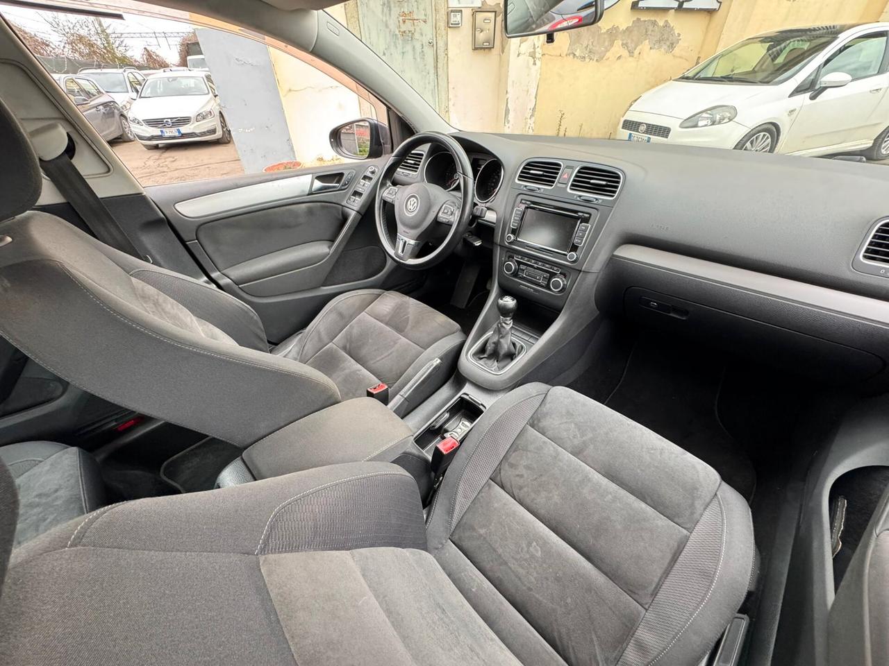 Volkswagen Golf 1.6 TDI DPF 5p. Highline