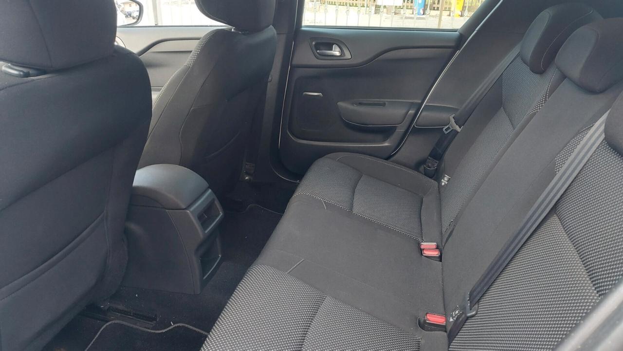 Ds DS4 4 1.6 e-HDi 110 airdream Chic