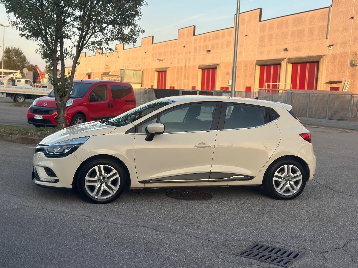 RENAULT - Clio - 1.5 dCi 8V 90 CV EDC S&S 5p. Duel2